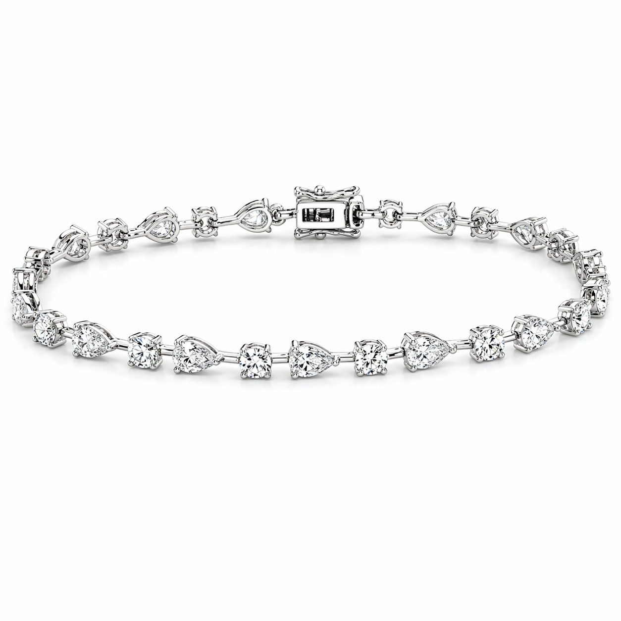 4.51 Carats Round & Pear Diamond Bracelet